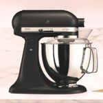 Batidora Artisan Plus KitchenAid 4.8L Black Matte